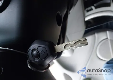 2004 BMW 325Ci from USA, damaged, VIN WBABD33434PL04737